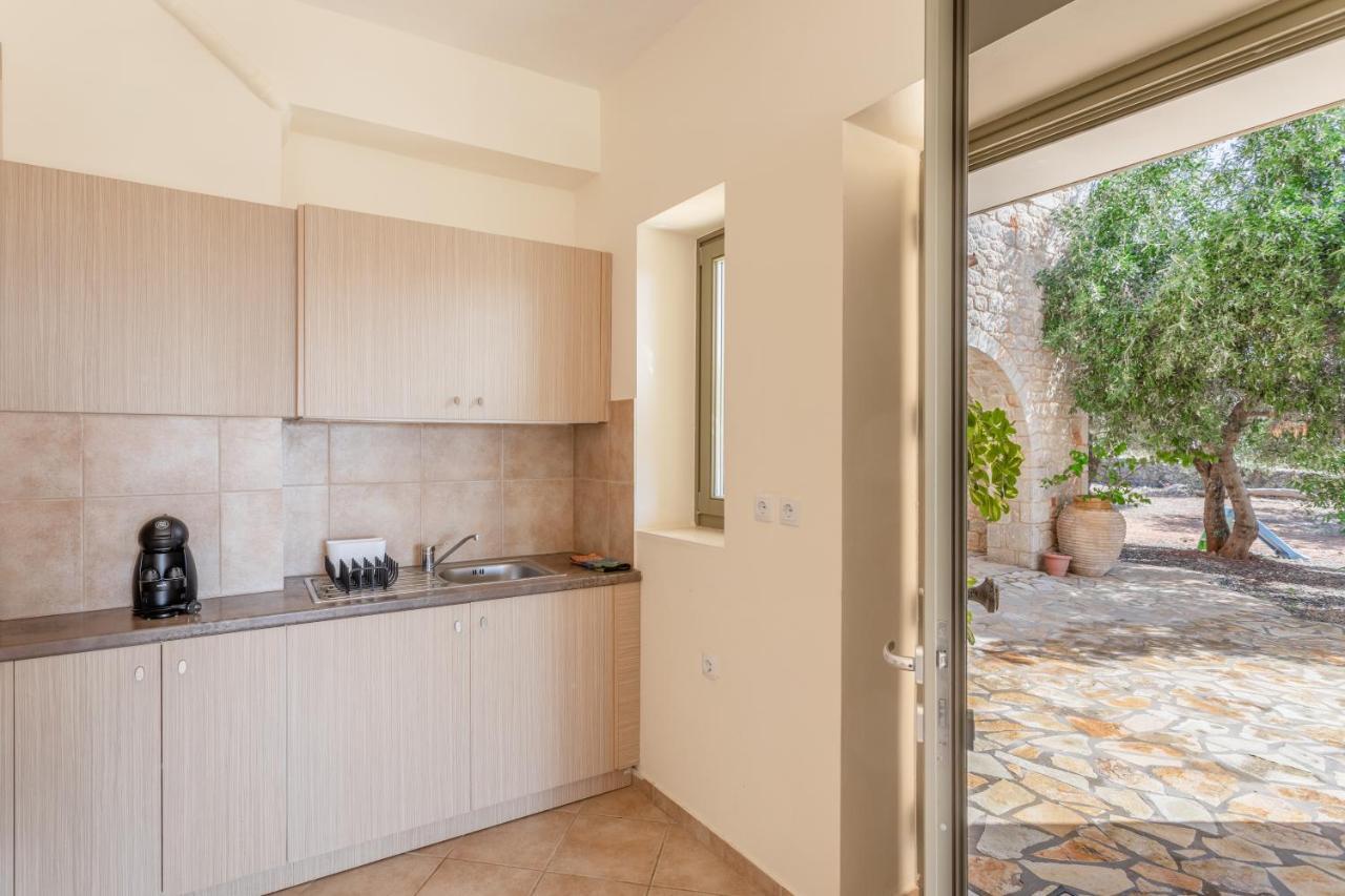 אגיוס ניקולאוס Orion Residence Mani מראה חיצוני תמונה